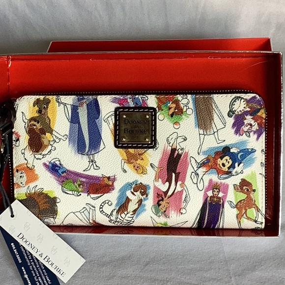 Dooney & Bourke x Disney parks wallet - Picture 3 of 12
